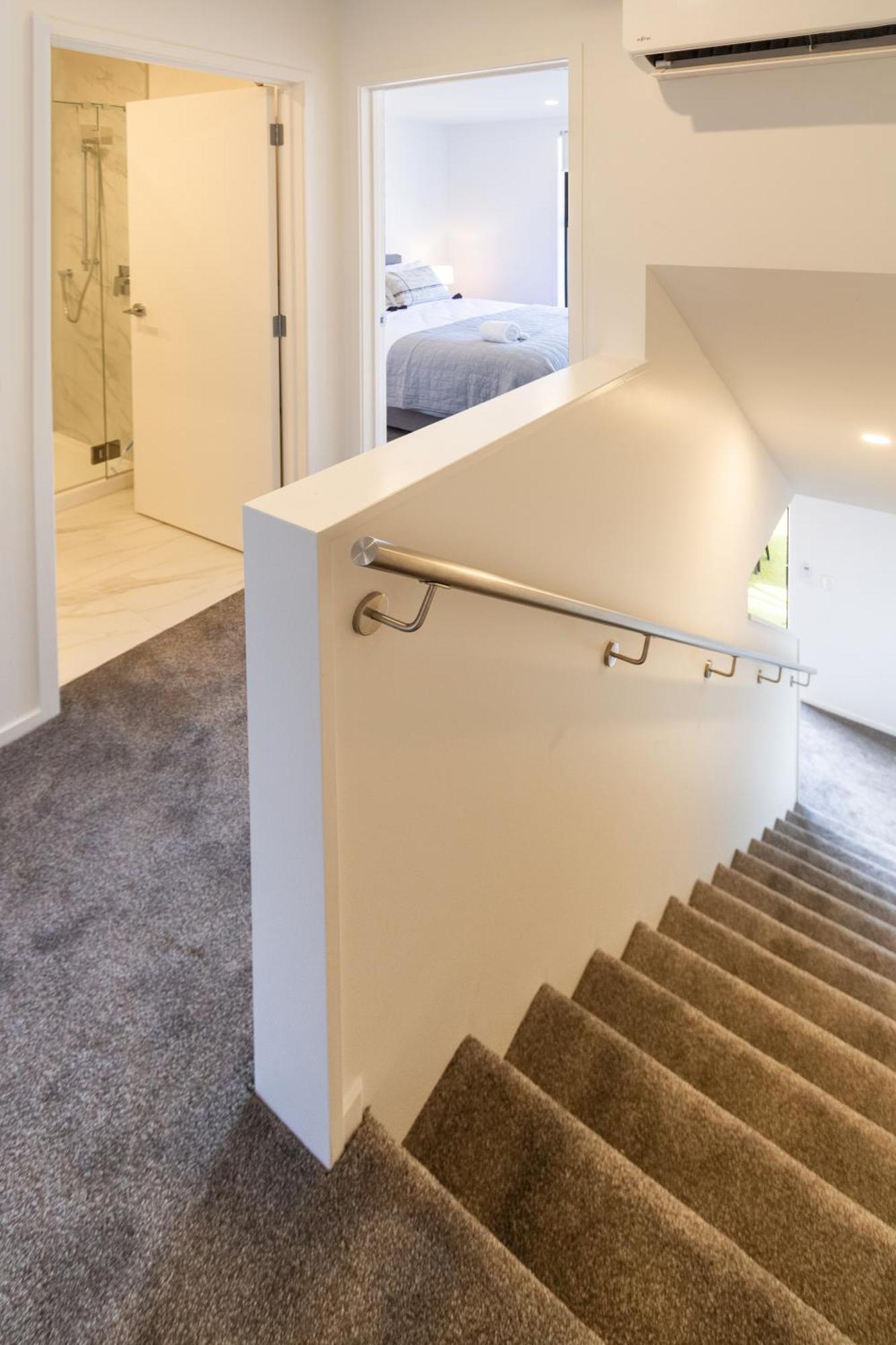 شقة Chic 2-Bed Gem: Trust Arena Proximity - West Akl أوكلاند المظهر الخارجي الصورة